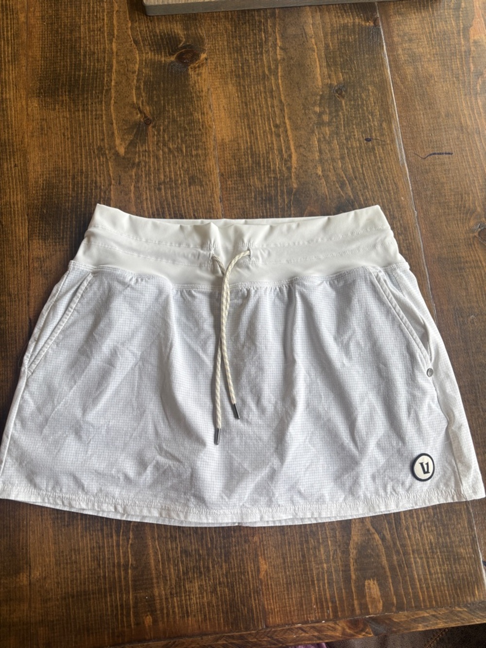 Vuori White Skirt M